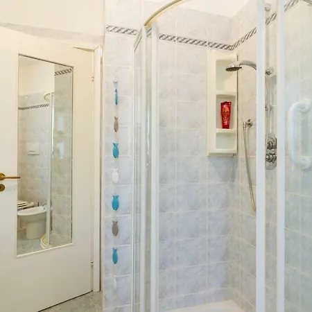S25-18 - - Attico Family Friendly Con Grande Terrazza *
